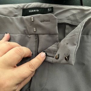 Super wide leg dress pants! Missing button but has two hooks to close. Size 22